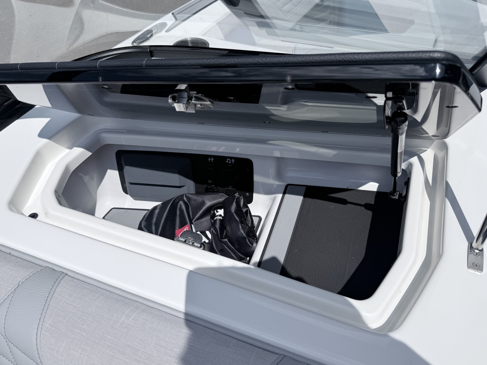 21ft Nautique Yacht For Sale