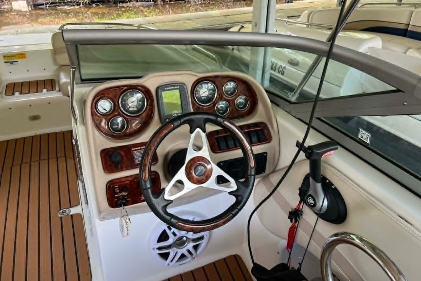 2007 NauticStar 230 SL Sport Deck I/O