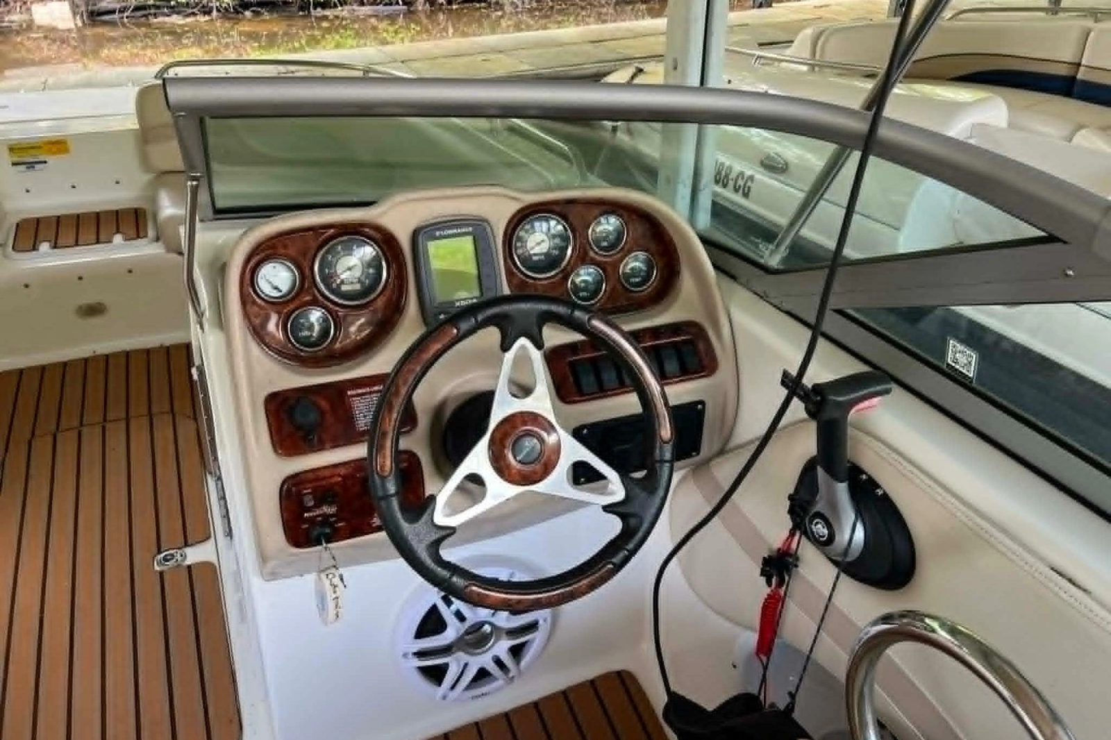 2007 NauticStar 230 SL Sport Deck I/O