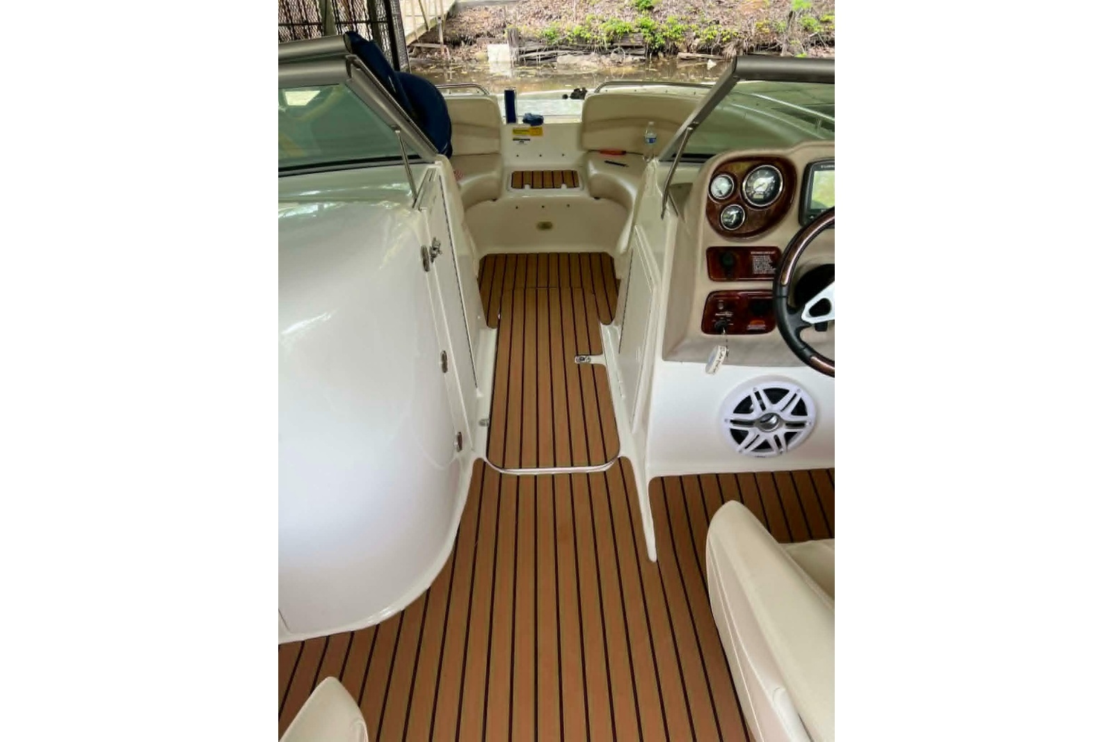 2007 NauticStar 230 SL Sport Deck I/O