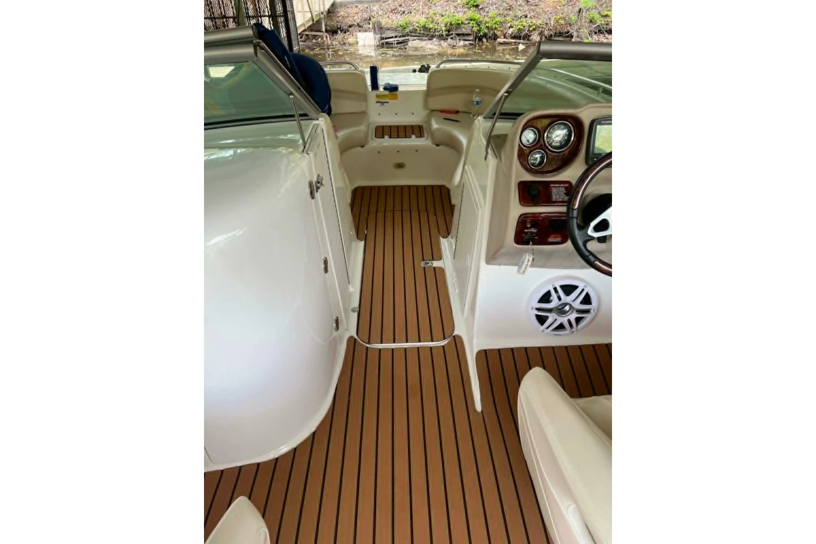 2007 NauticStar 230 SL Sport Deck I/O