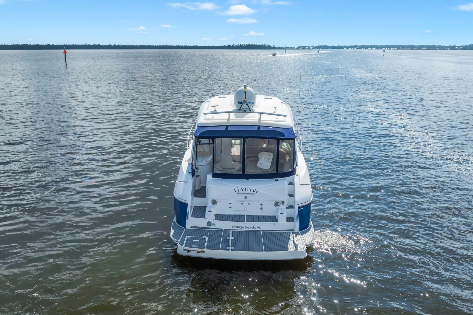 2005 Cruisers Yachts 520 Express