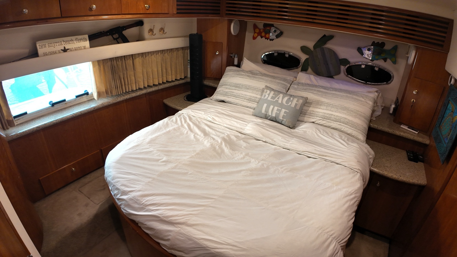 Jus Chillin 39ft Carver Yacht For Sale
