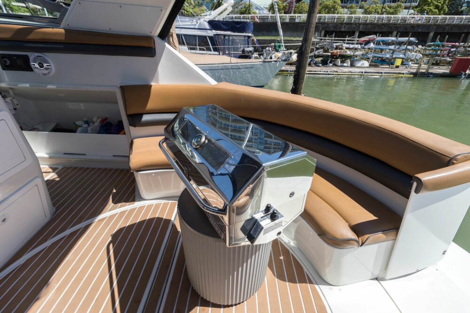 1993 Chris-Craft 380 Continental