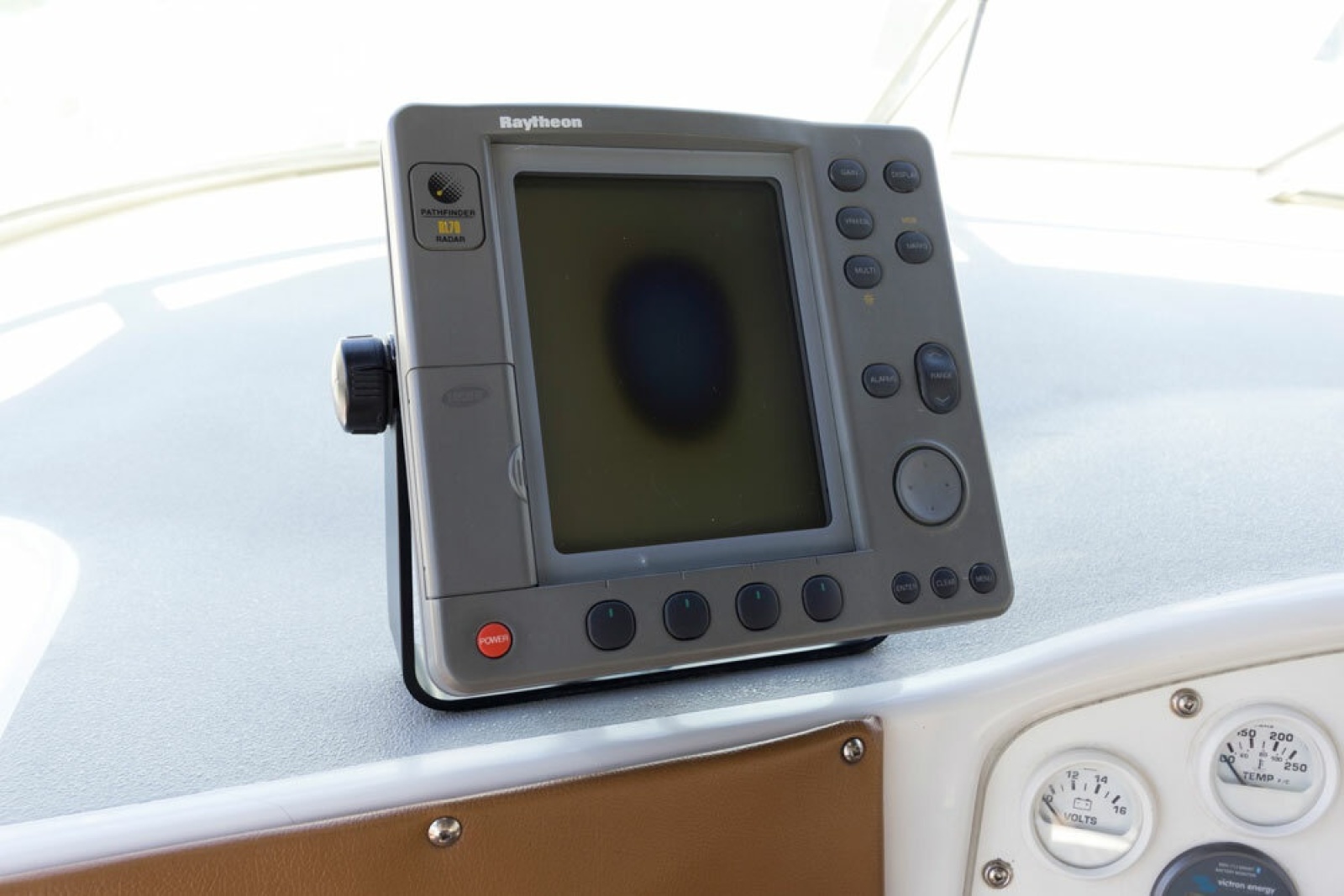 1993 Chris-Craft 380 Continental