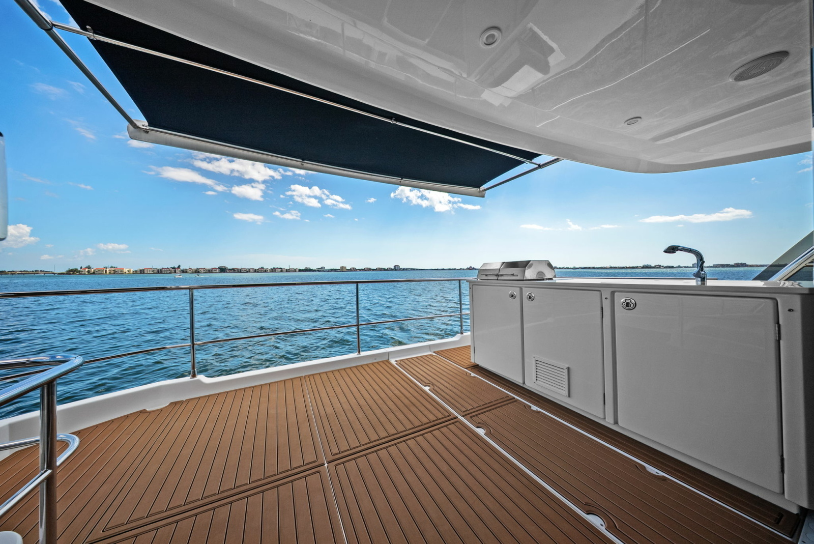 2024 Aquila 54 Yacht