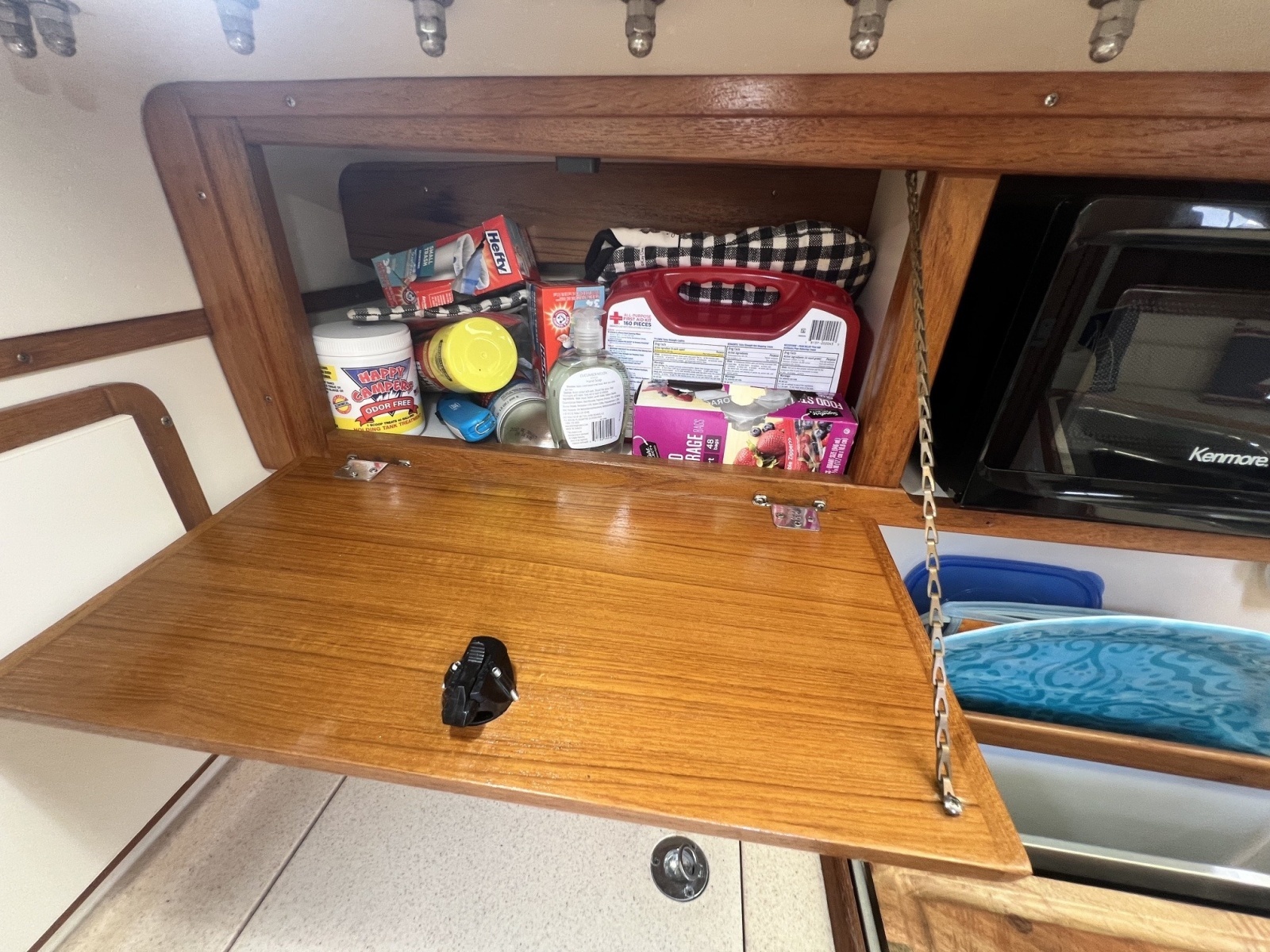 2004 Catalina 320