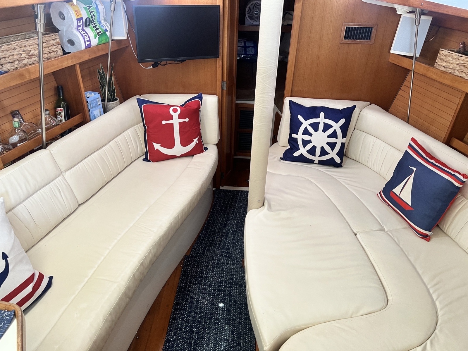 2004 Catalina 320