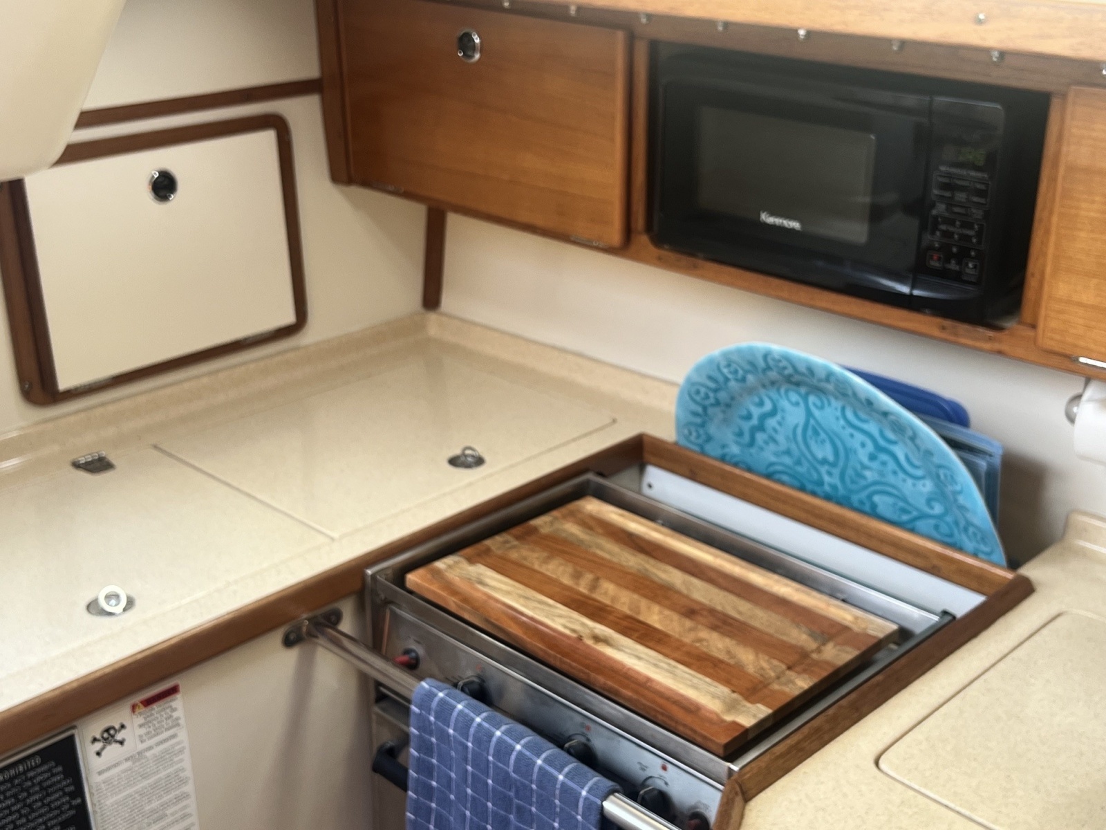 2004 Catalina 320