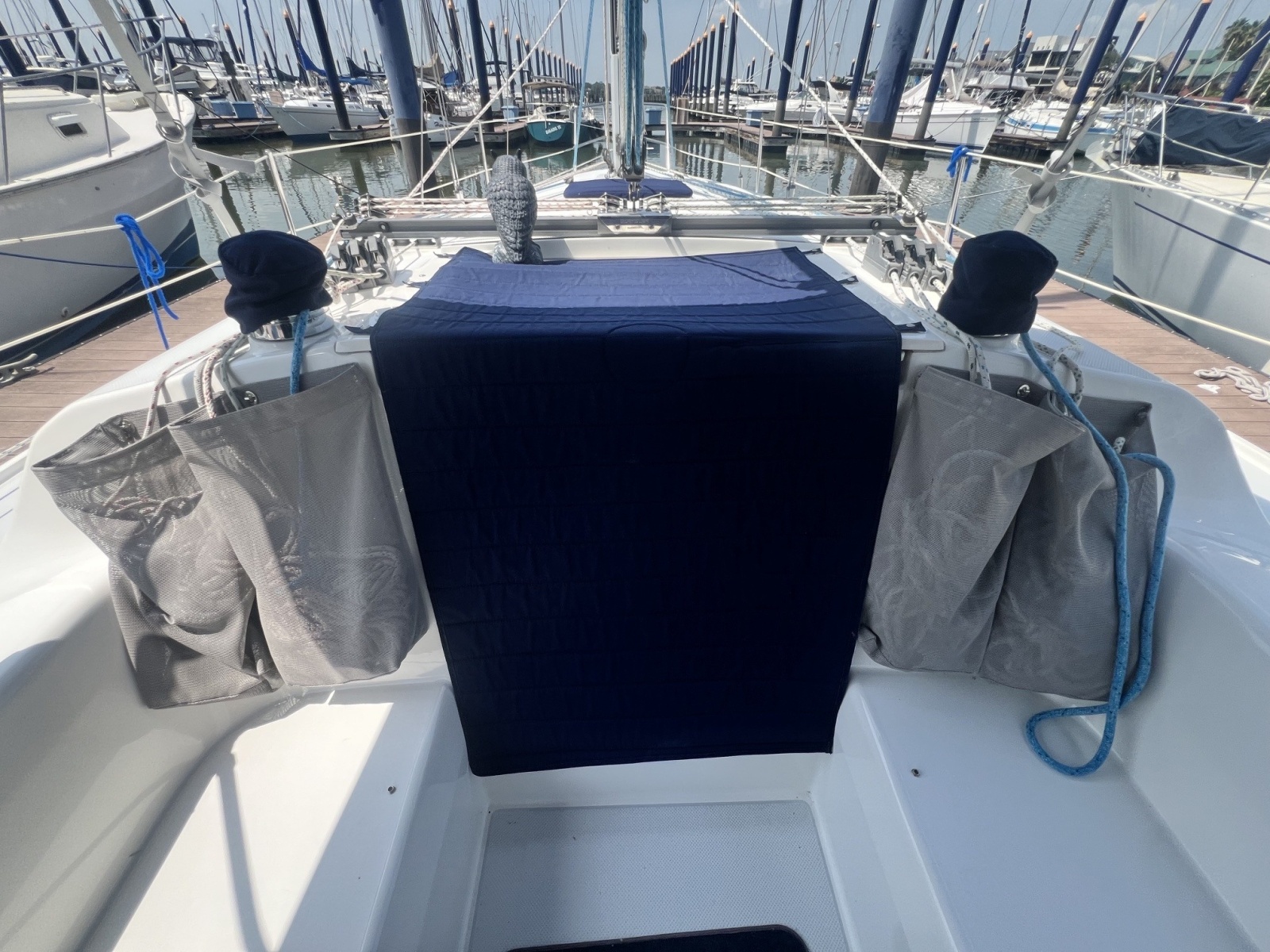 2004 Catalina 320