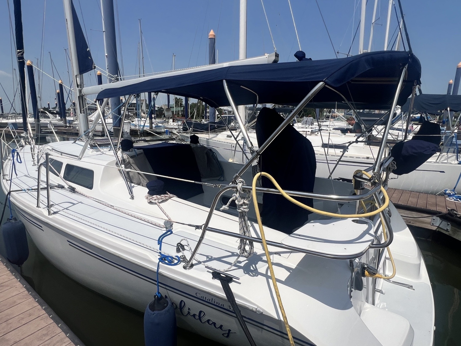 2004 Catalina 320