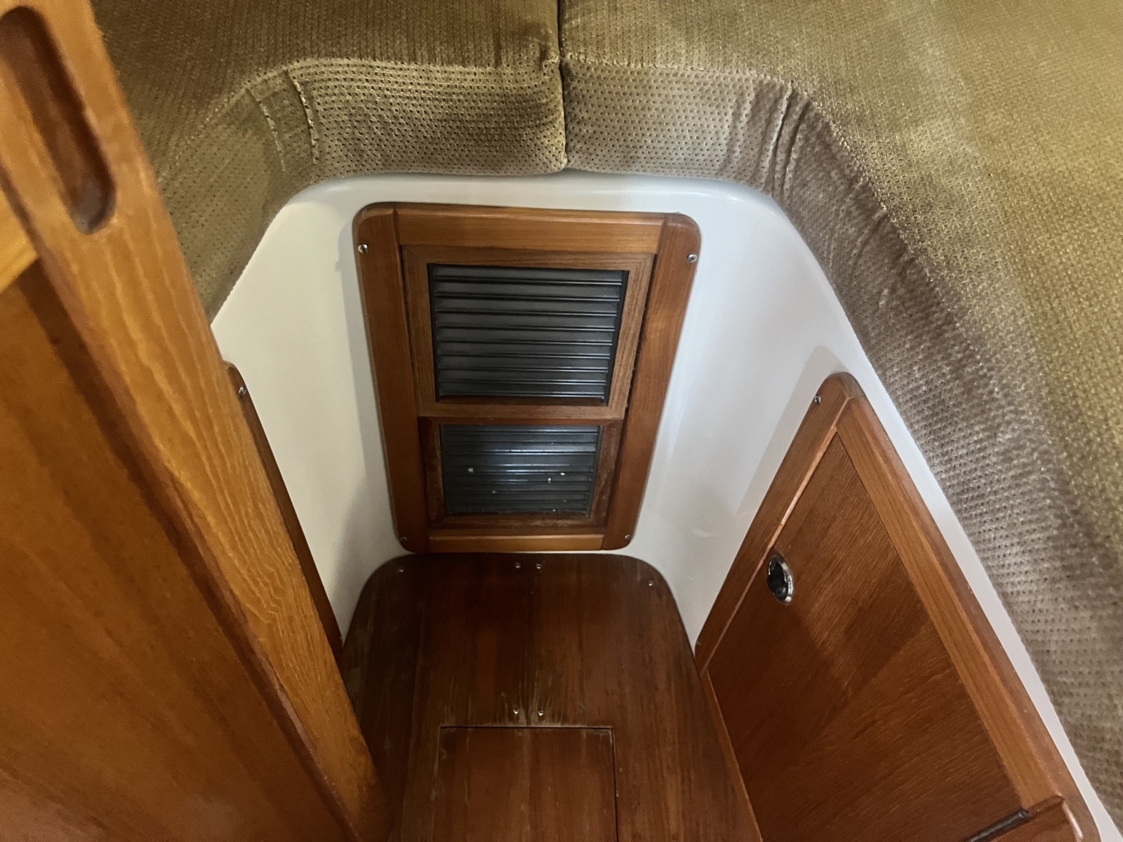2004 Catalina 320