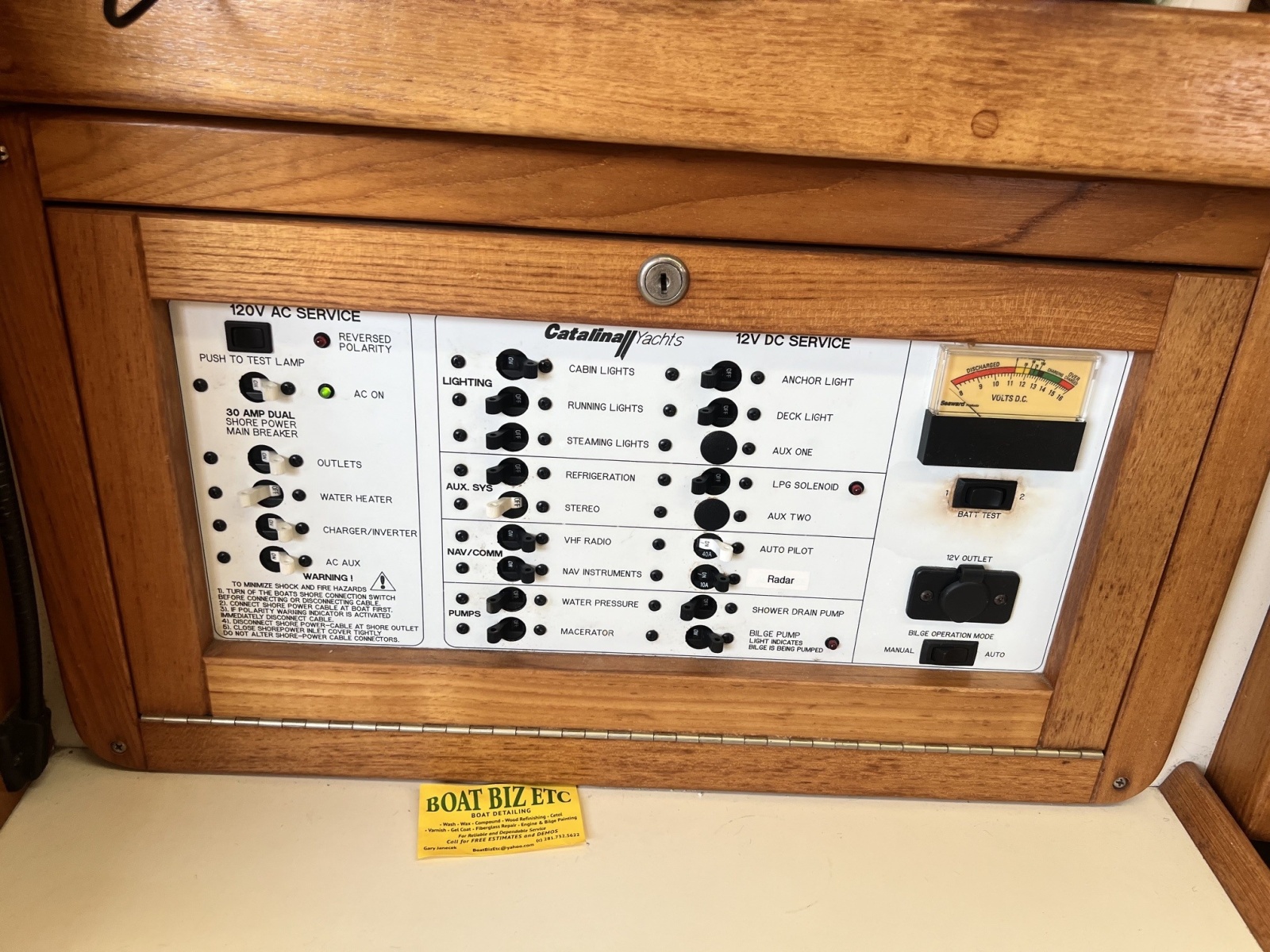 2004 Catalina 320