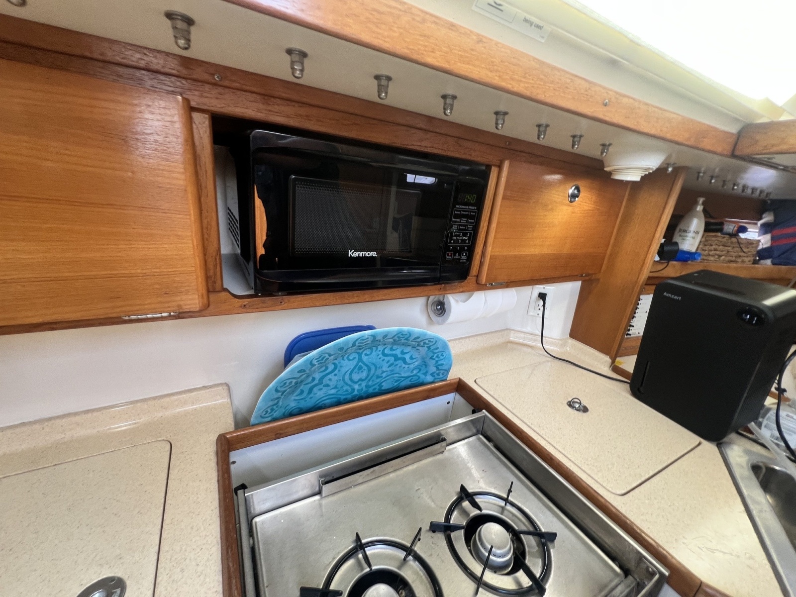2004 Catalina 320
