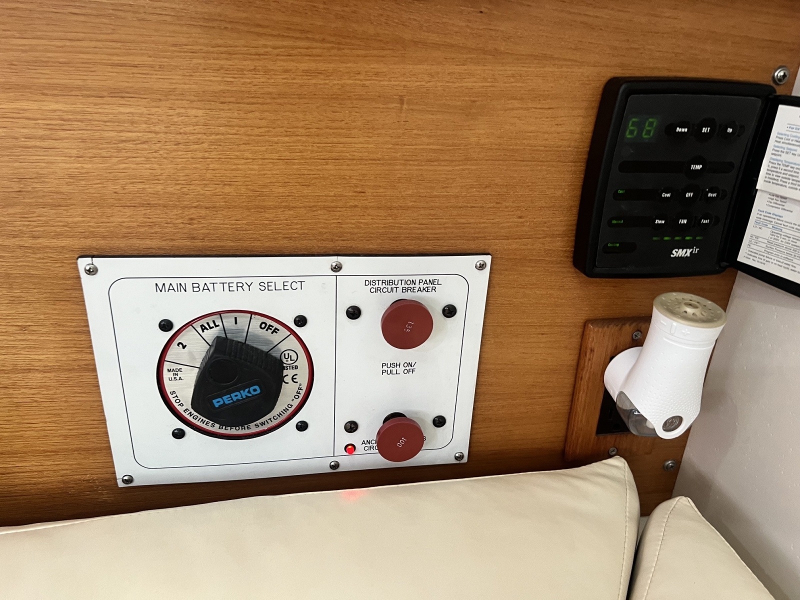 2004 Catalina 320