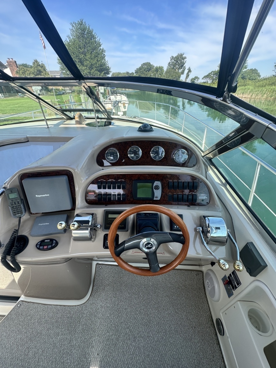 2004 Sea Ray 360 SunDancer