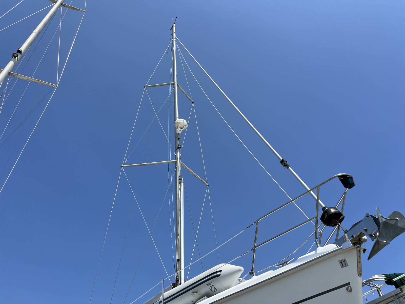 2002 Hunter 410