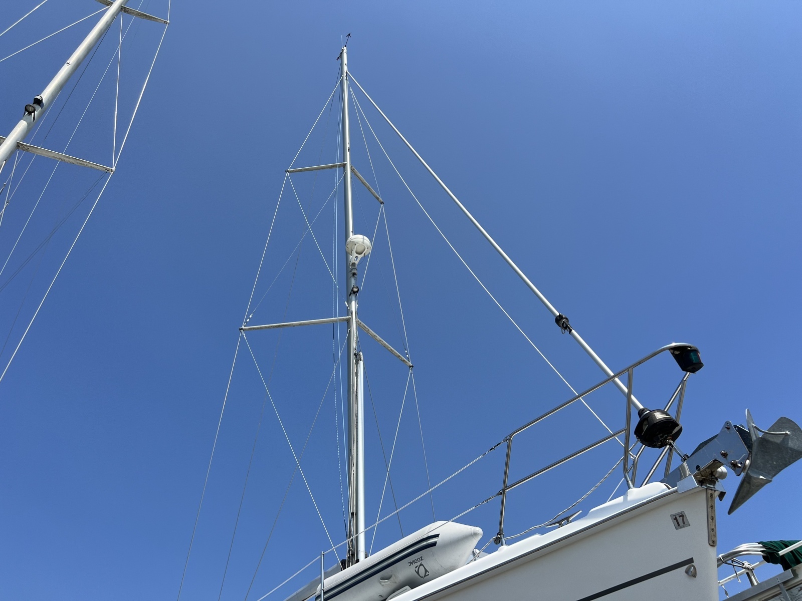 2002 Hunter 410