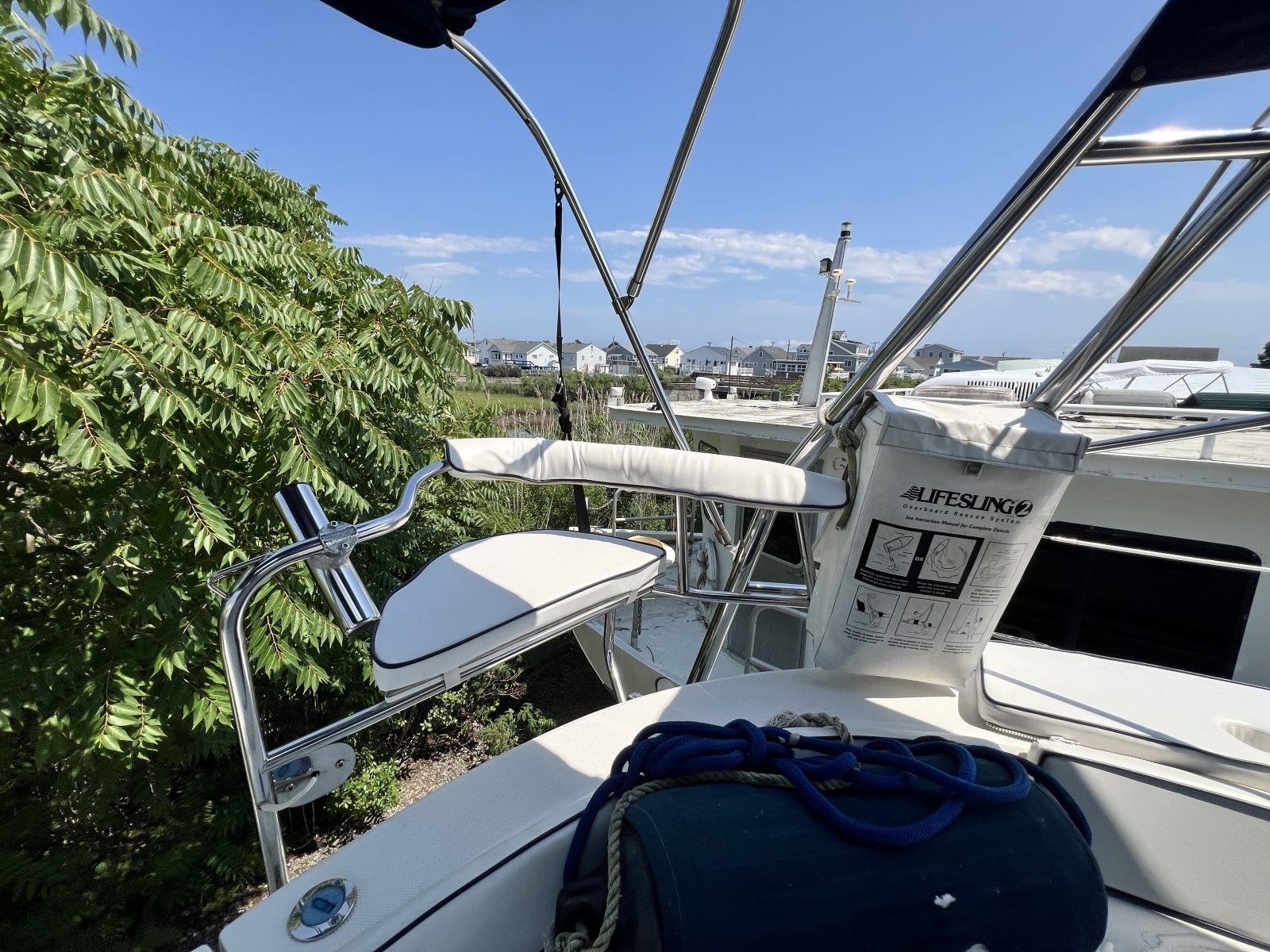 2002 Hunter 410