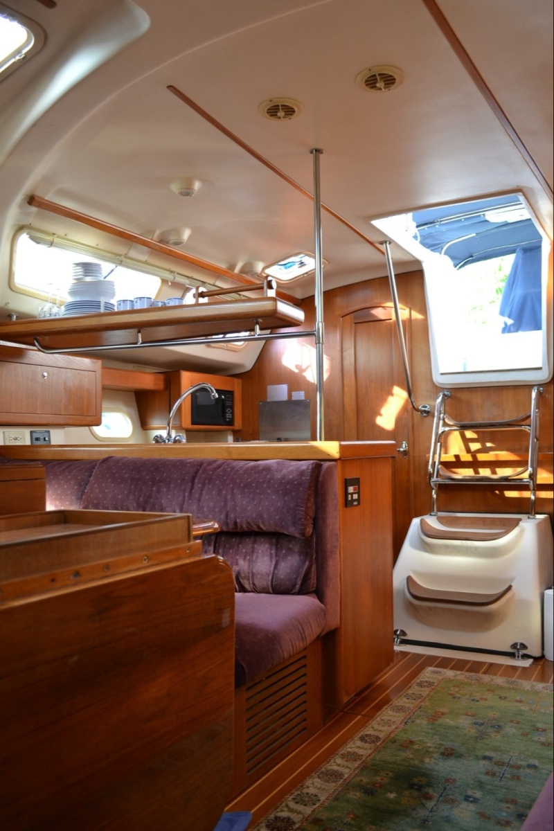 2002 Hunter 410