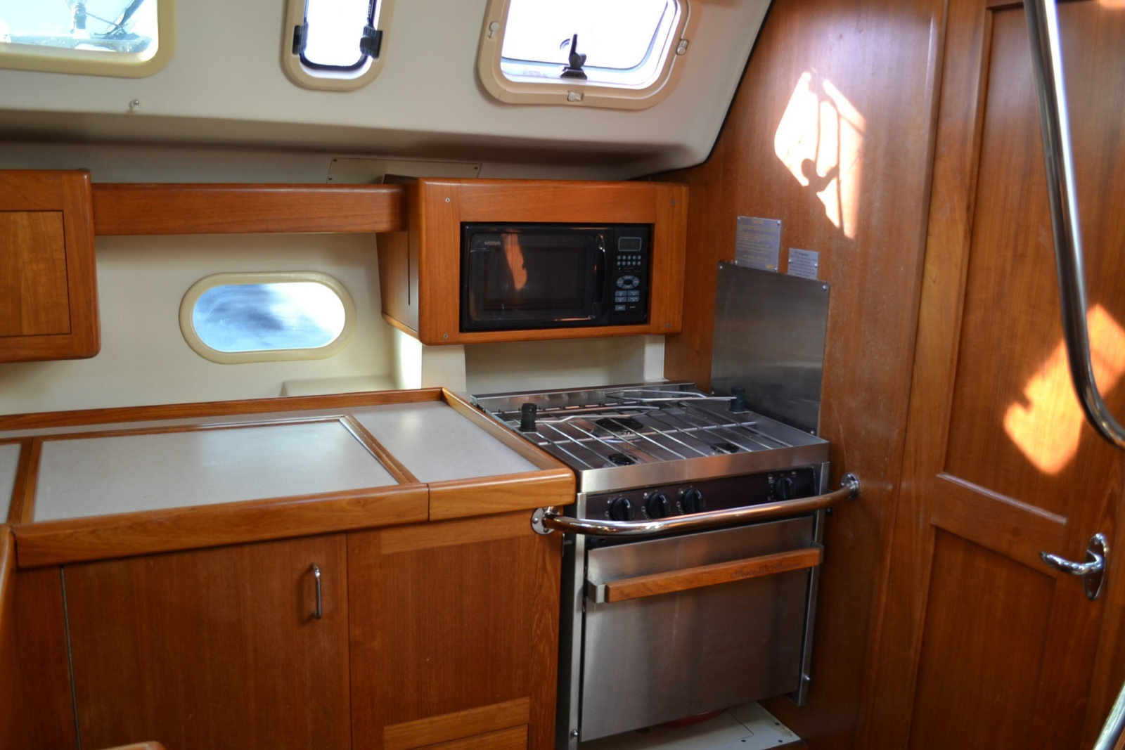 2002 Hunter 410