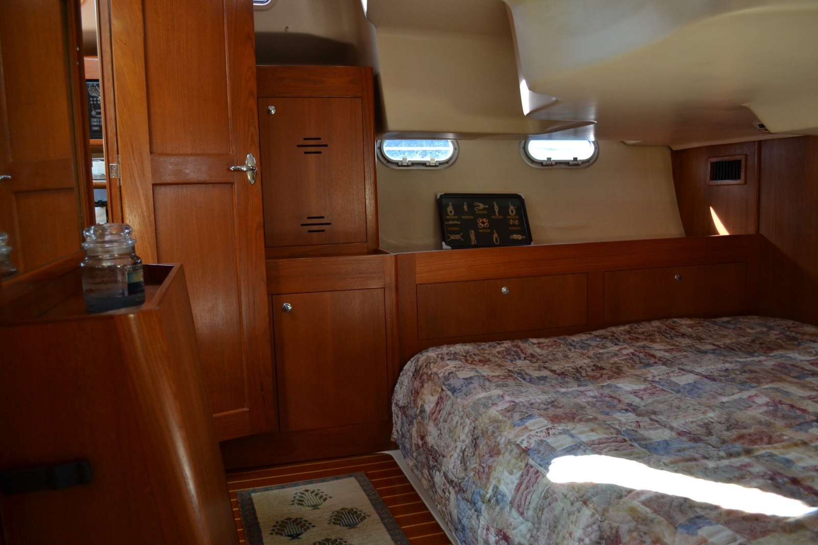 2002 Hunter 410
