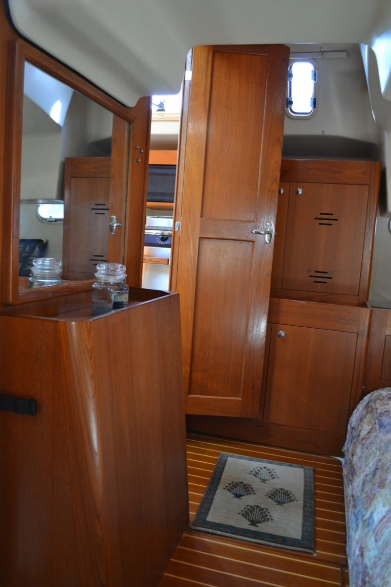 2002 Hunter 410