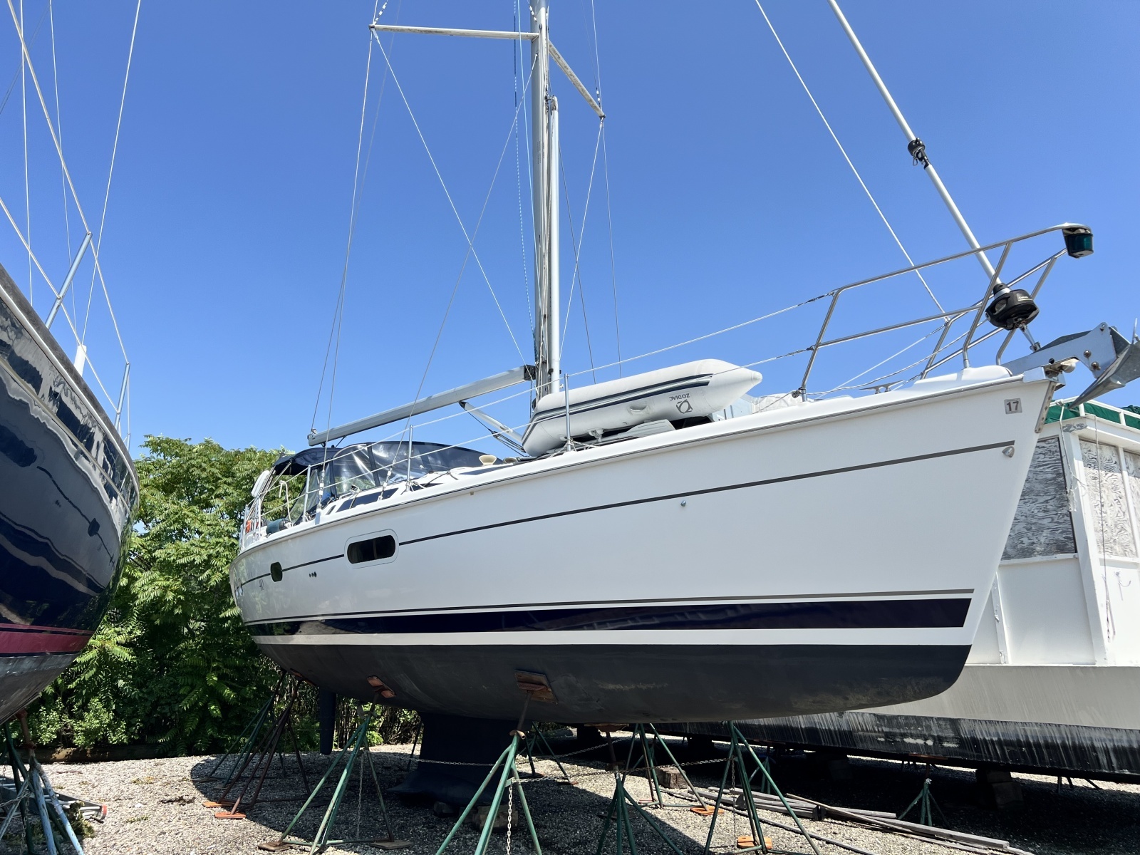 2002 Hunter 410
