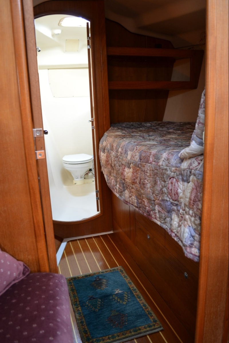 2002 Hunter 410
