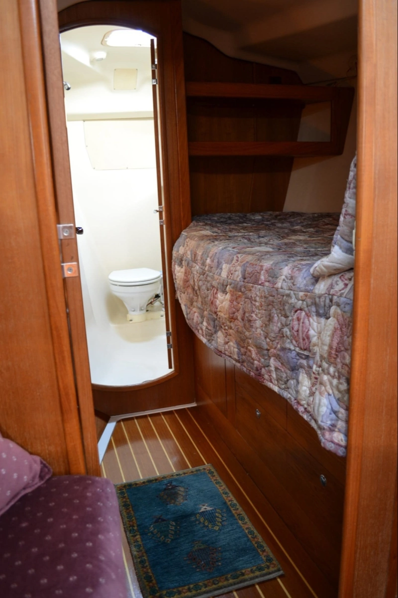 2002 Hunter 410