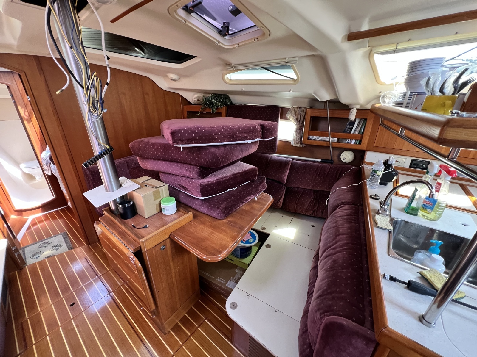 2002 Hunter 410