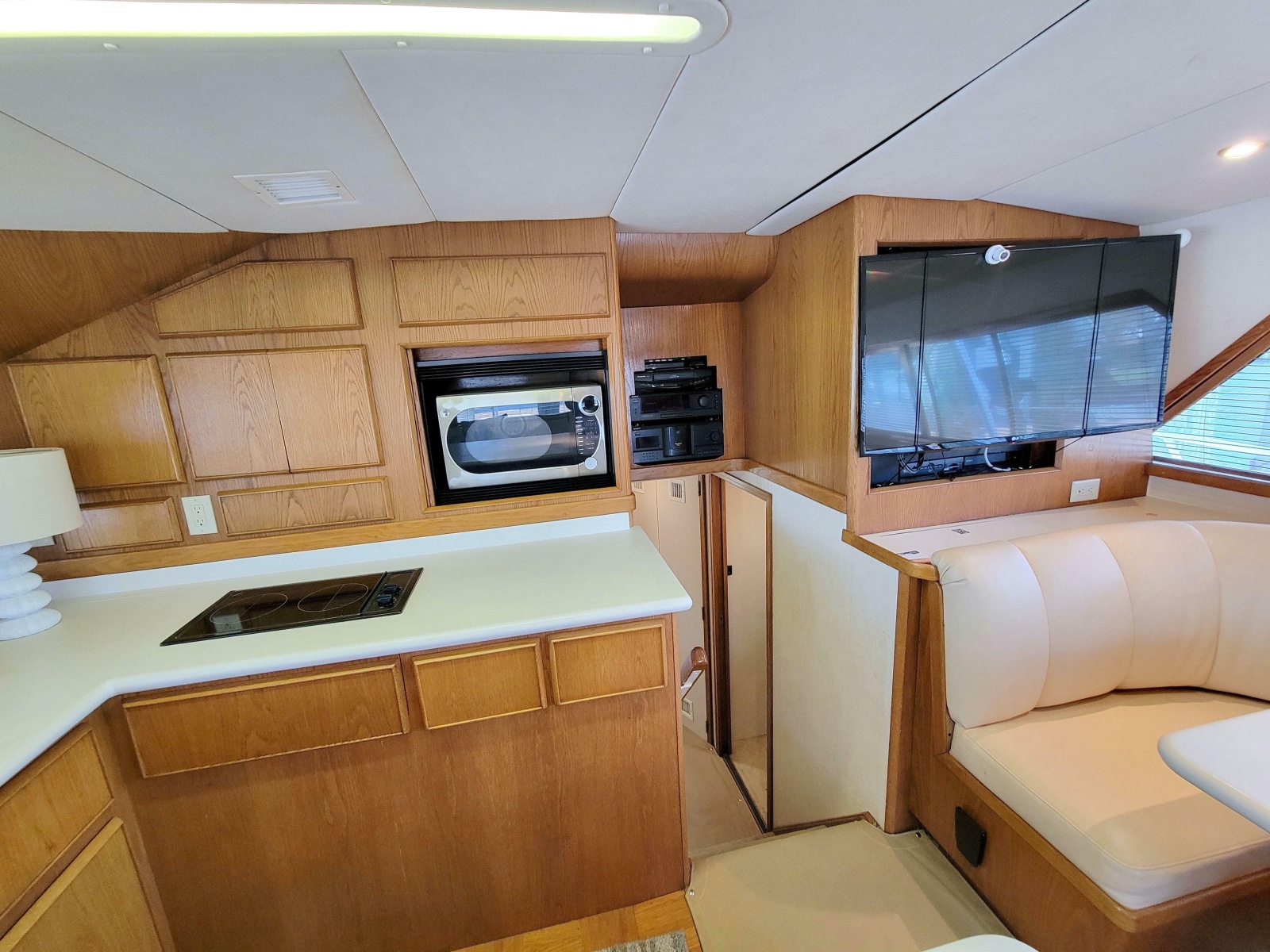 1989 Bertram 50 Convertible
