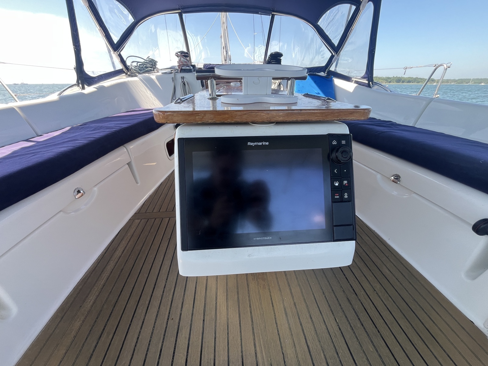 2011 Beneteau Oceanis 54