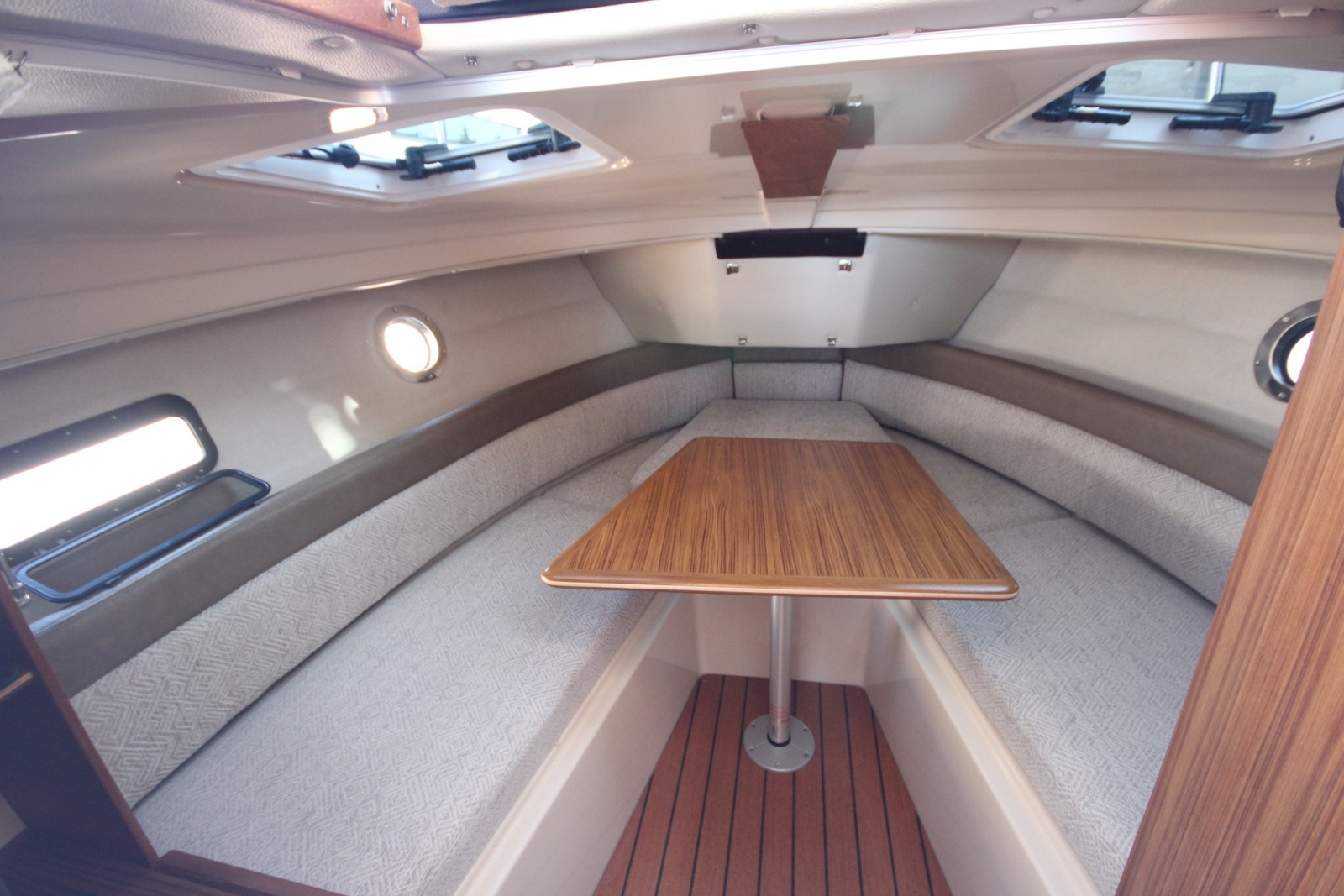 Our Trade 23ft Ranger Tugs Yacht For Sale