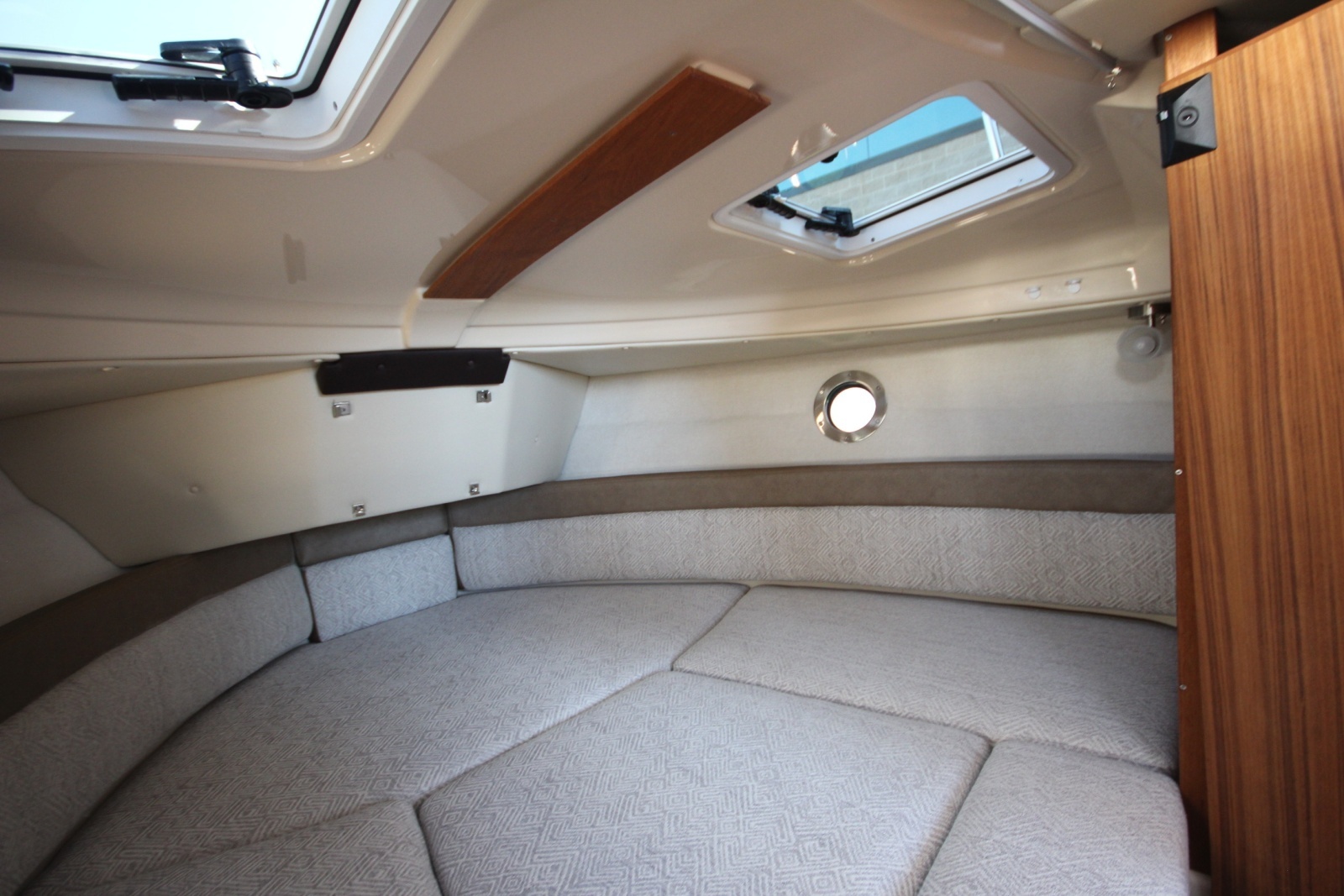 Our Trade 23ft Ranger Tugs Yacht For Sale