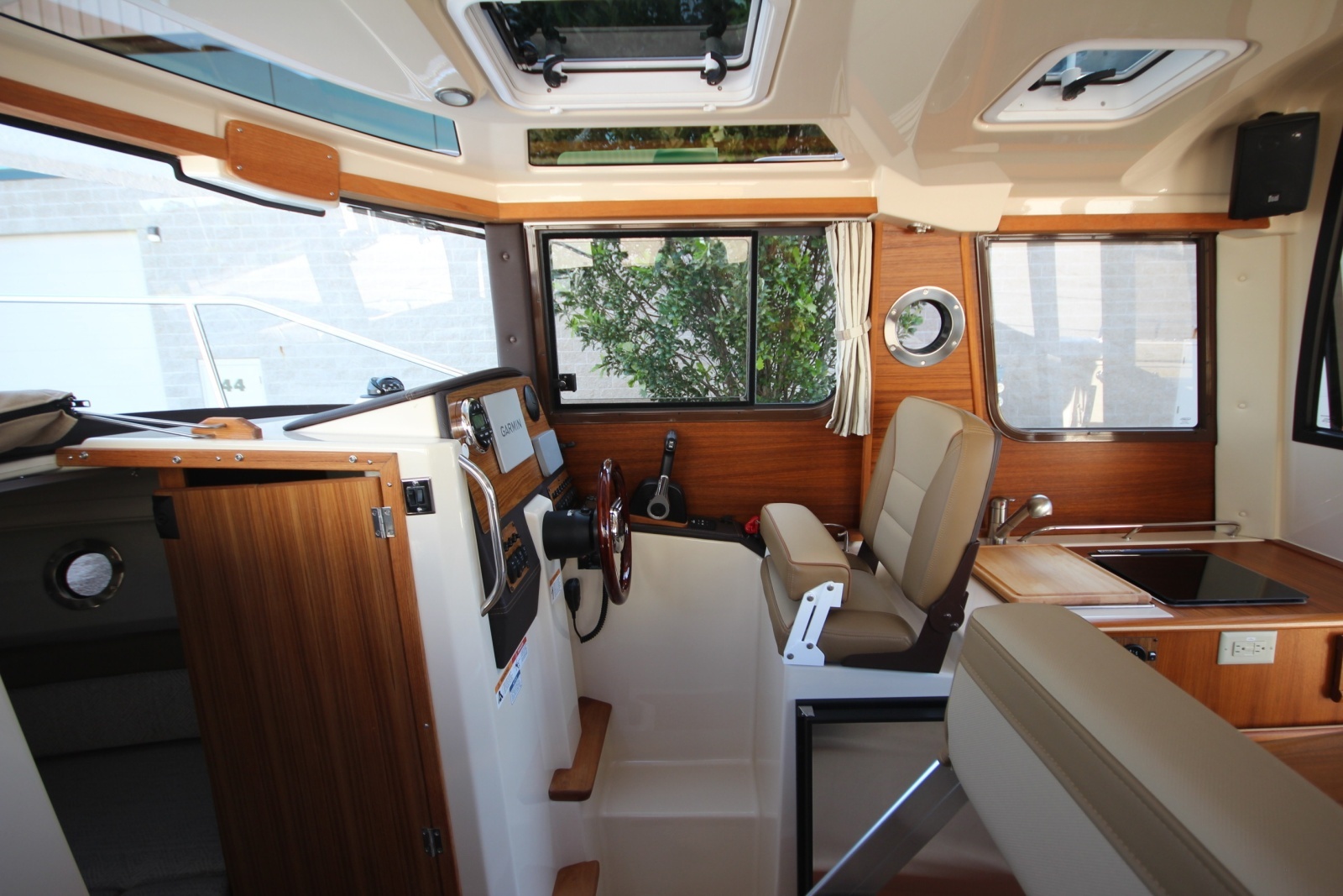 Our Trade 23ft Ranger Tugs Yacht For Sale