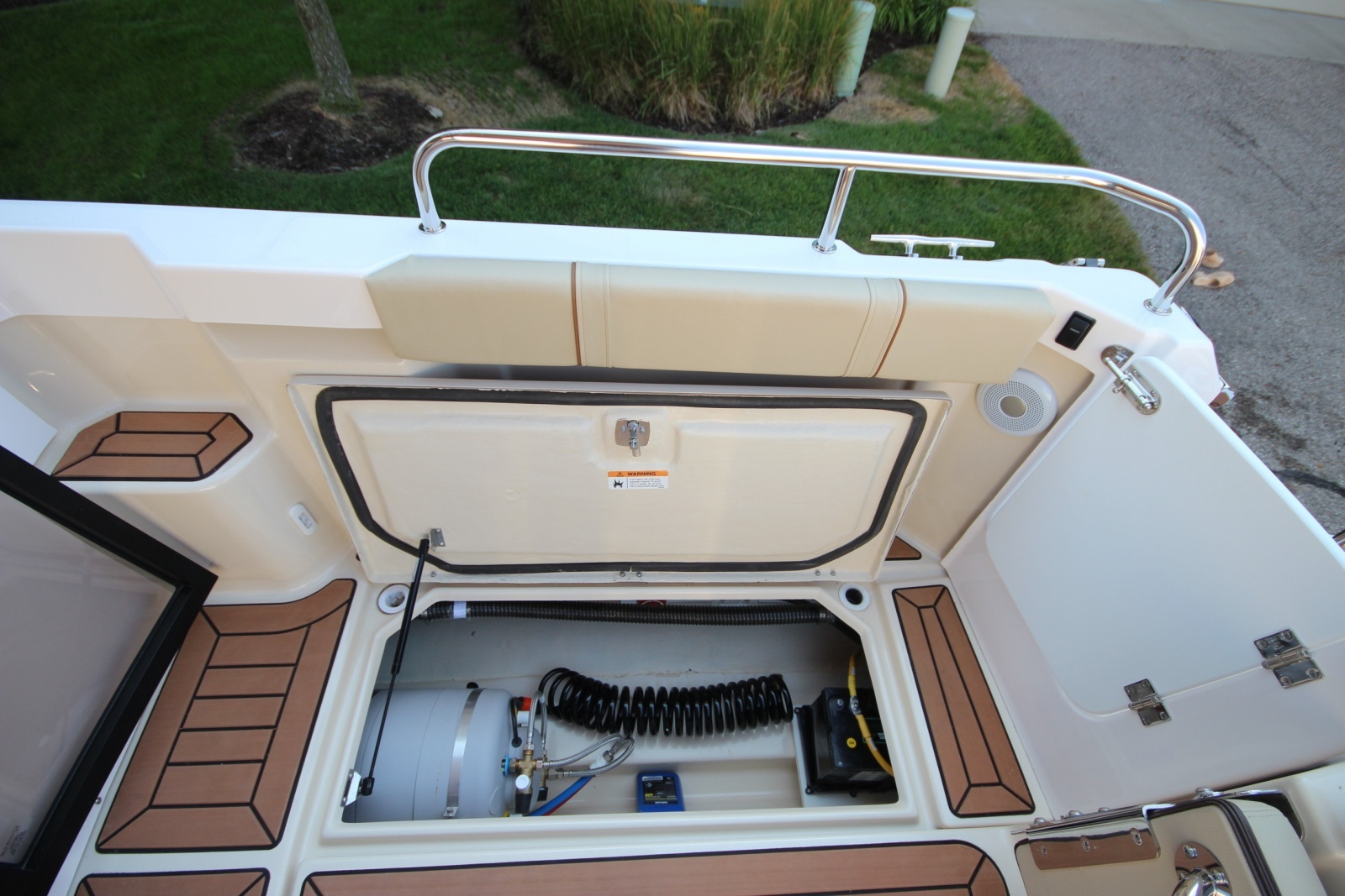 Our Trade 23ft Ranger Tugs Yacht For Sale
