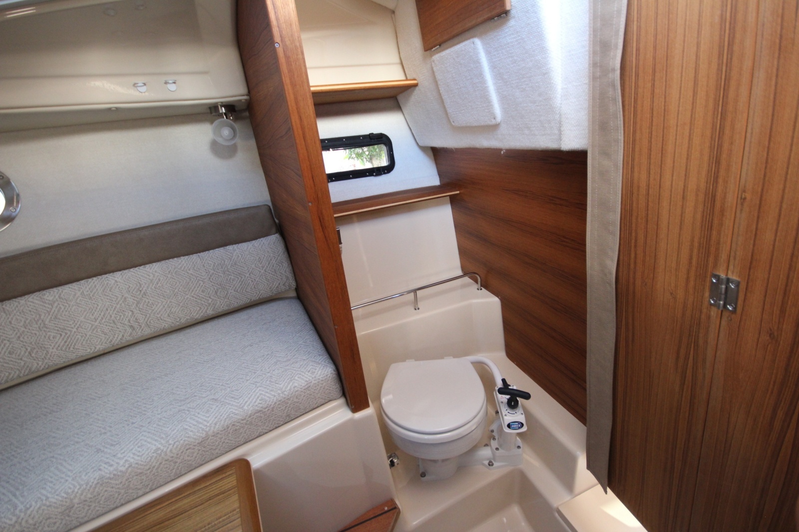 Our Trade 23ft Ranger Tugs Yacht For Sale