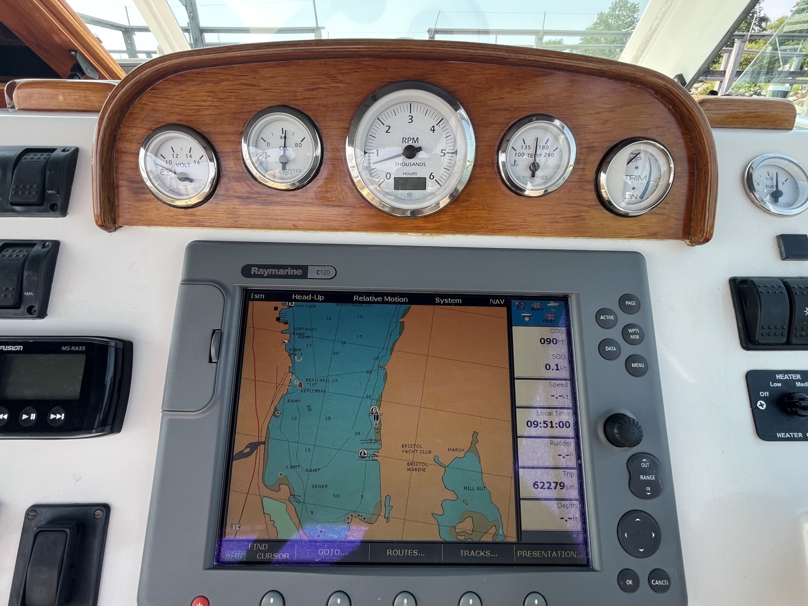 2004 Surf-Hunter Surfhunter 29