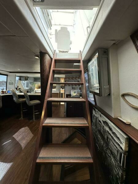 1988 Viking Motor Yacht
