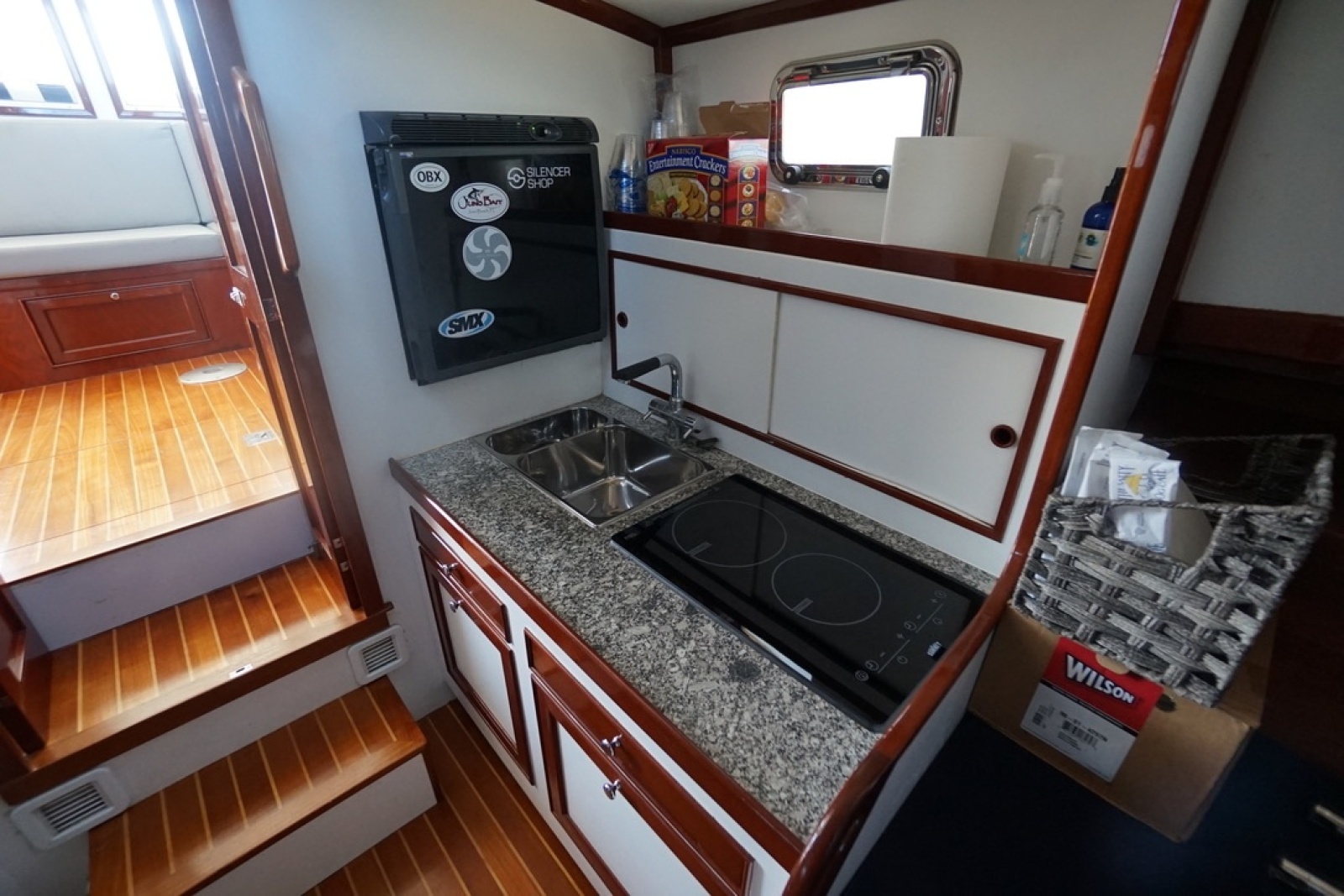 Rowe 36' Salty Dog - Interior Cabin