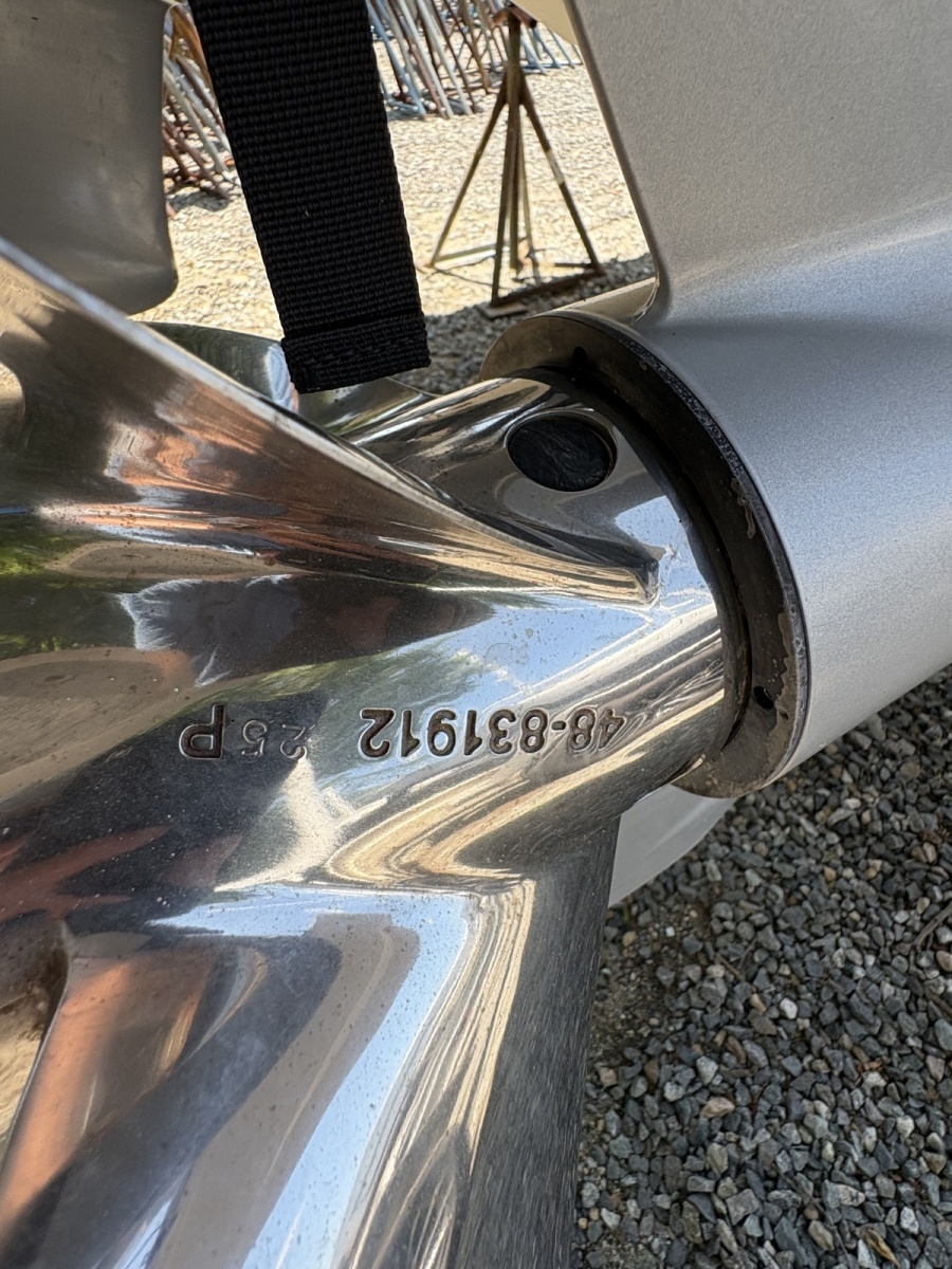 2016 SeaVee 390Z