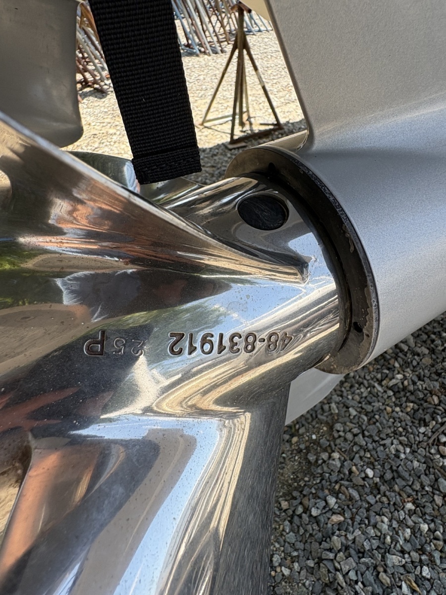 2016 SeaVee 390Z