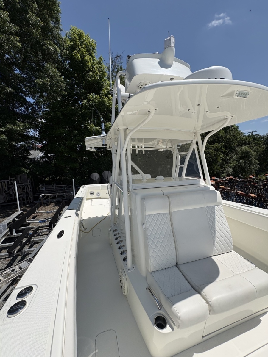 2016 SeaVee 390Z