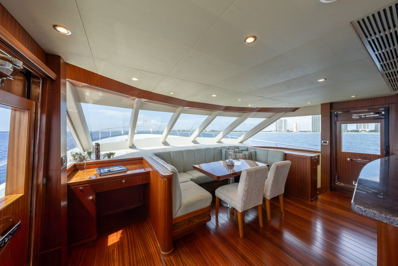 Forward Dining