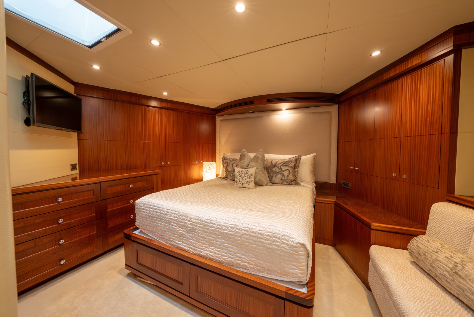 VIP Cabin