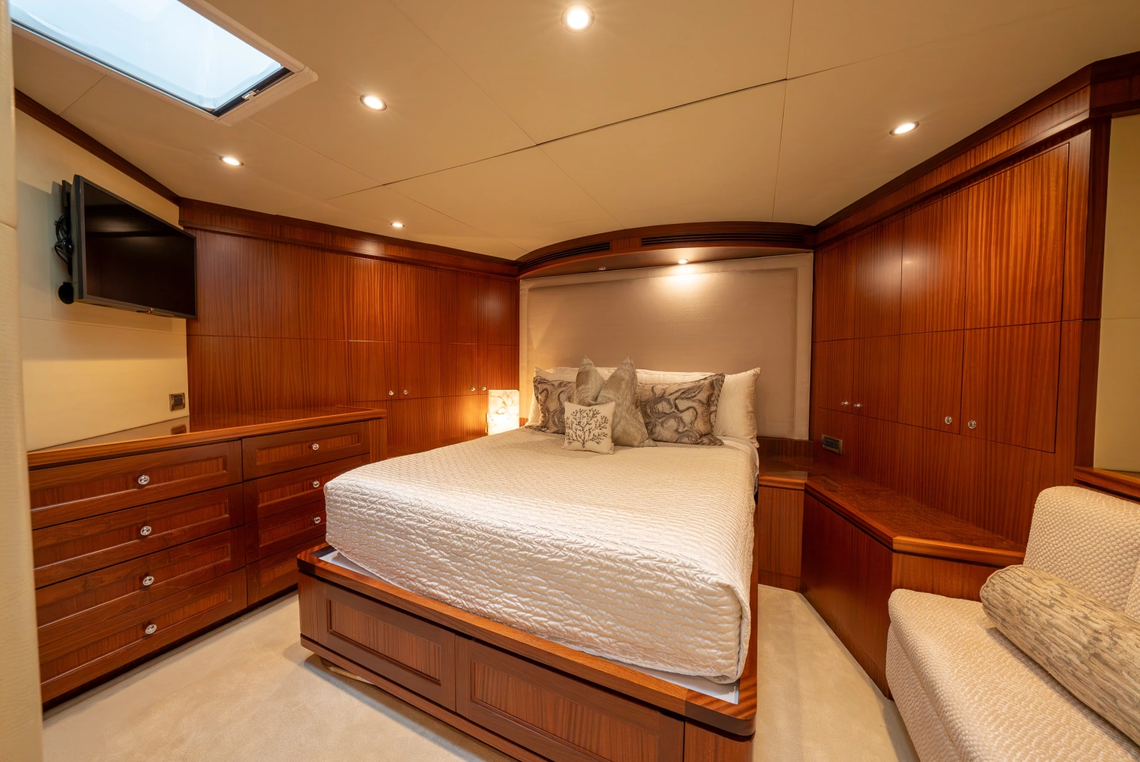 VIP Cabin