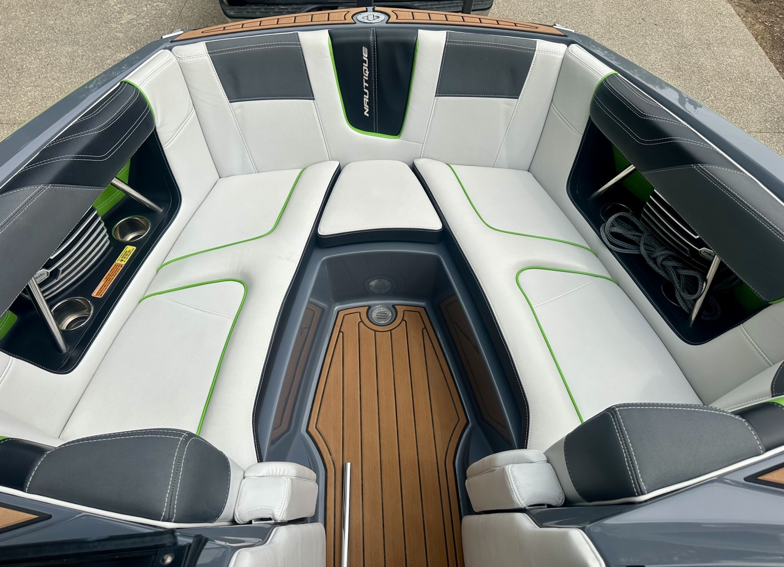 2014 Nautique