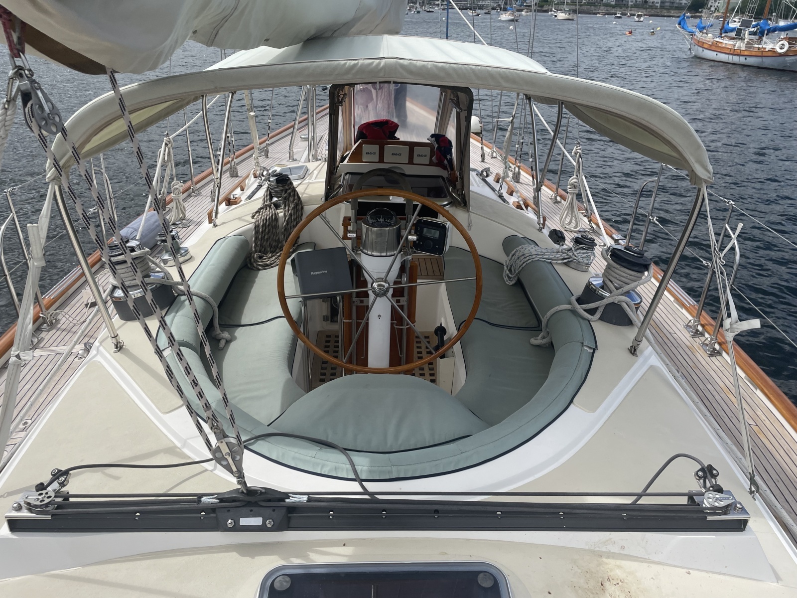 1984 Norseman 447