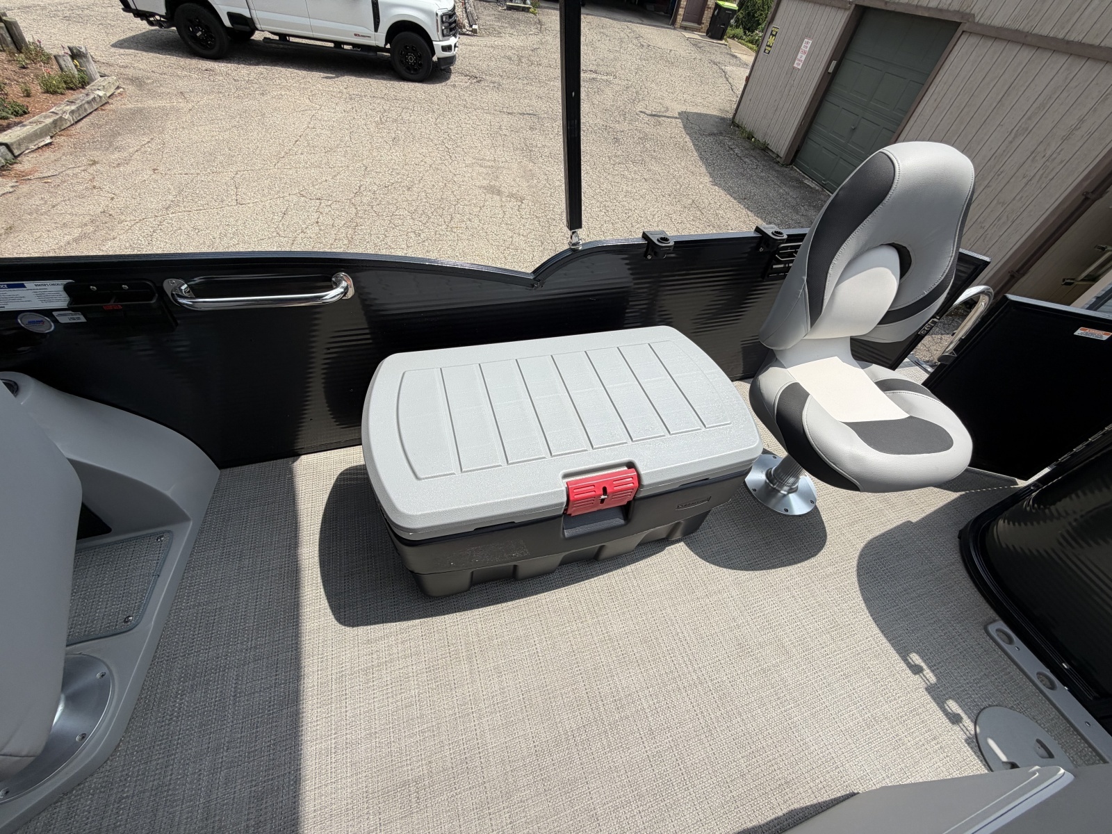 2021 Manitou Encore 24 Pro Angler SHP